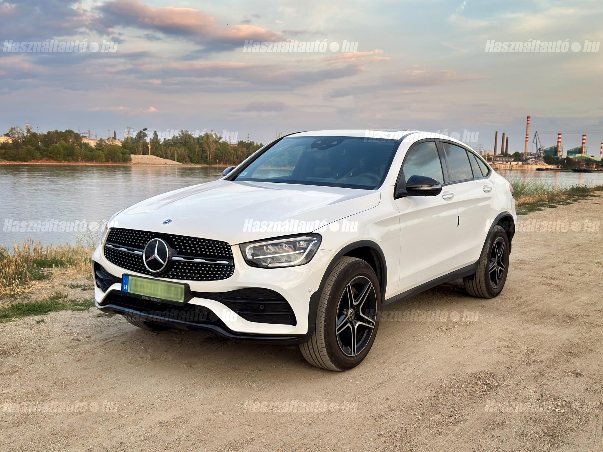 MERCEDES-BENZ GLC 300 2022/8 - 1