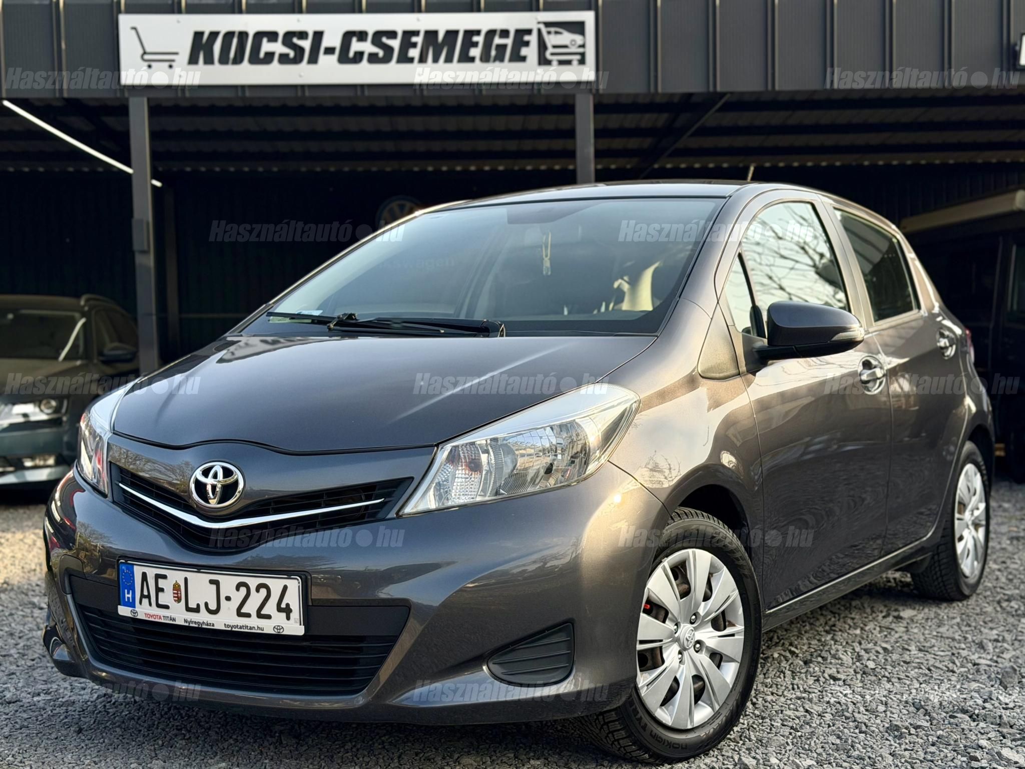 TOYOTA YARIS 2012/1 - 1