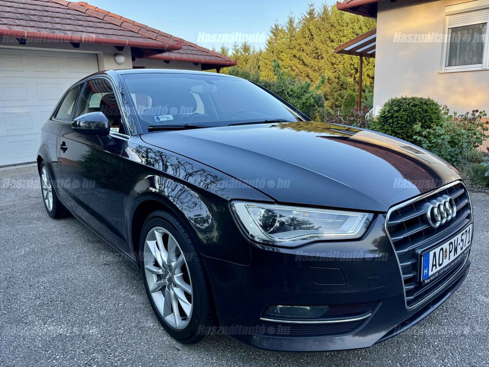 AUDI A3 2013/2 - 1