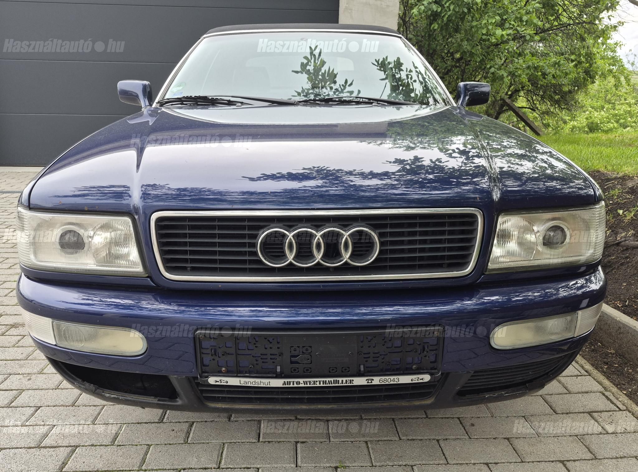 AUDI CABRIO 2000/5 - 1