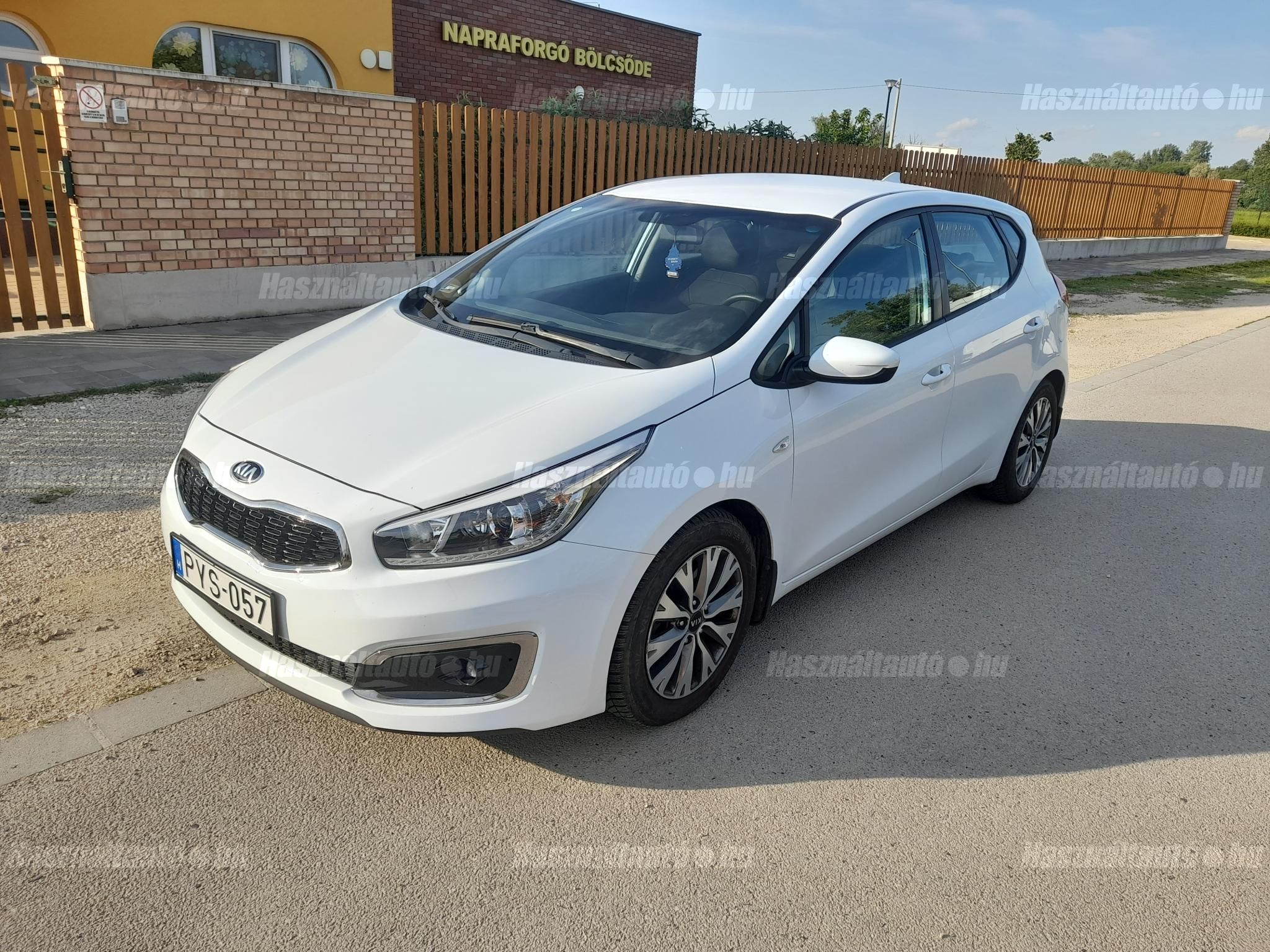 KIA CEE'D 2018/7 - 1