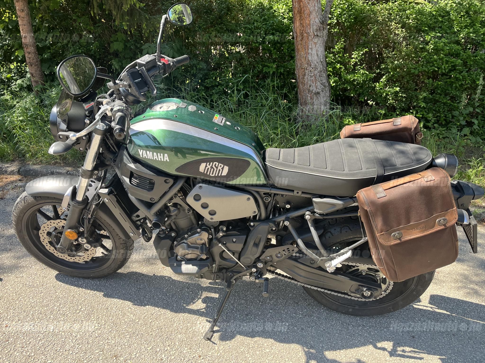 YAMAHA XSR 700 2017/12 - 1