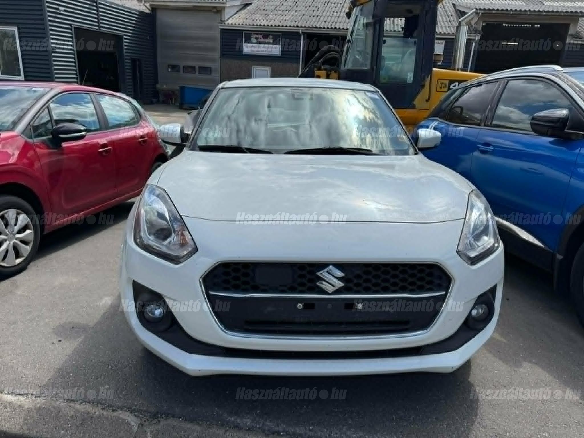 SUZUKI SWIFT 2019 - 1