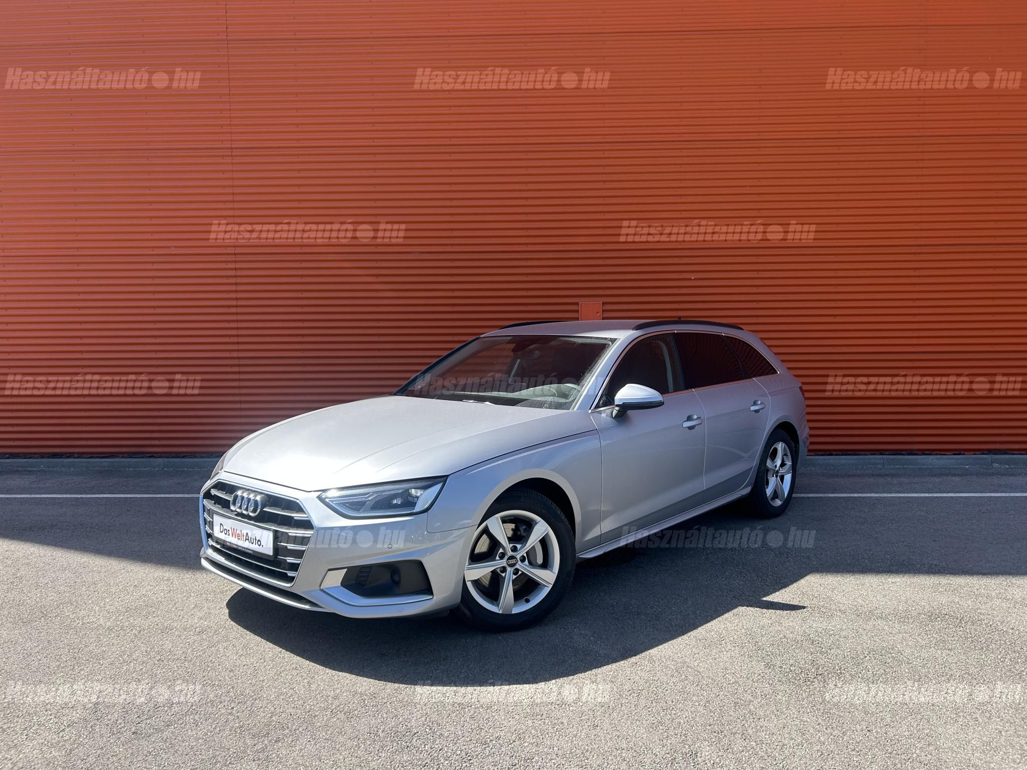AUDI A4 2024/10 - 1