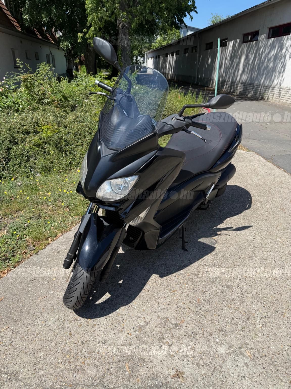 YAMAHA X-MAX 250 2011/2 - 1