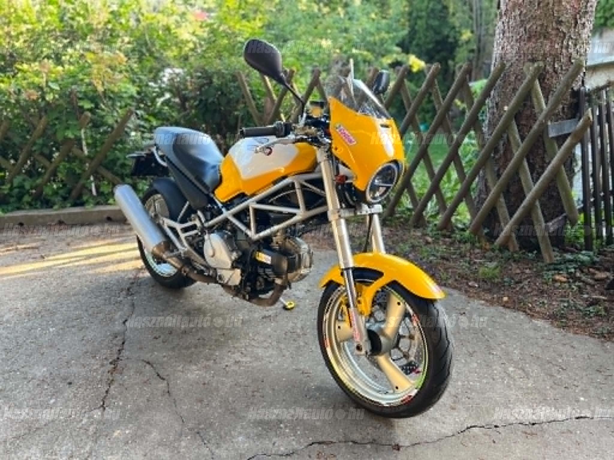 DUCATI MONSTER 600 1994/6 - 1