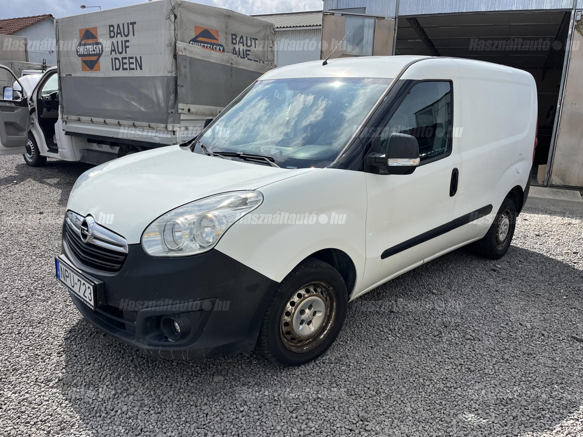 OPEL COMBO 2016/5 - 1