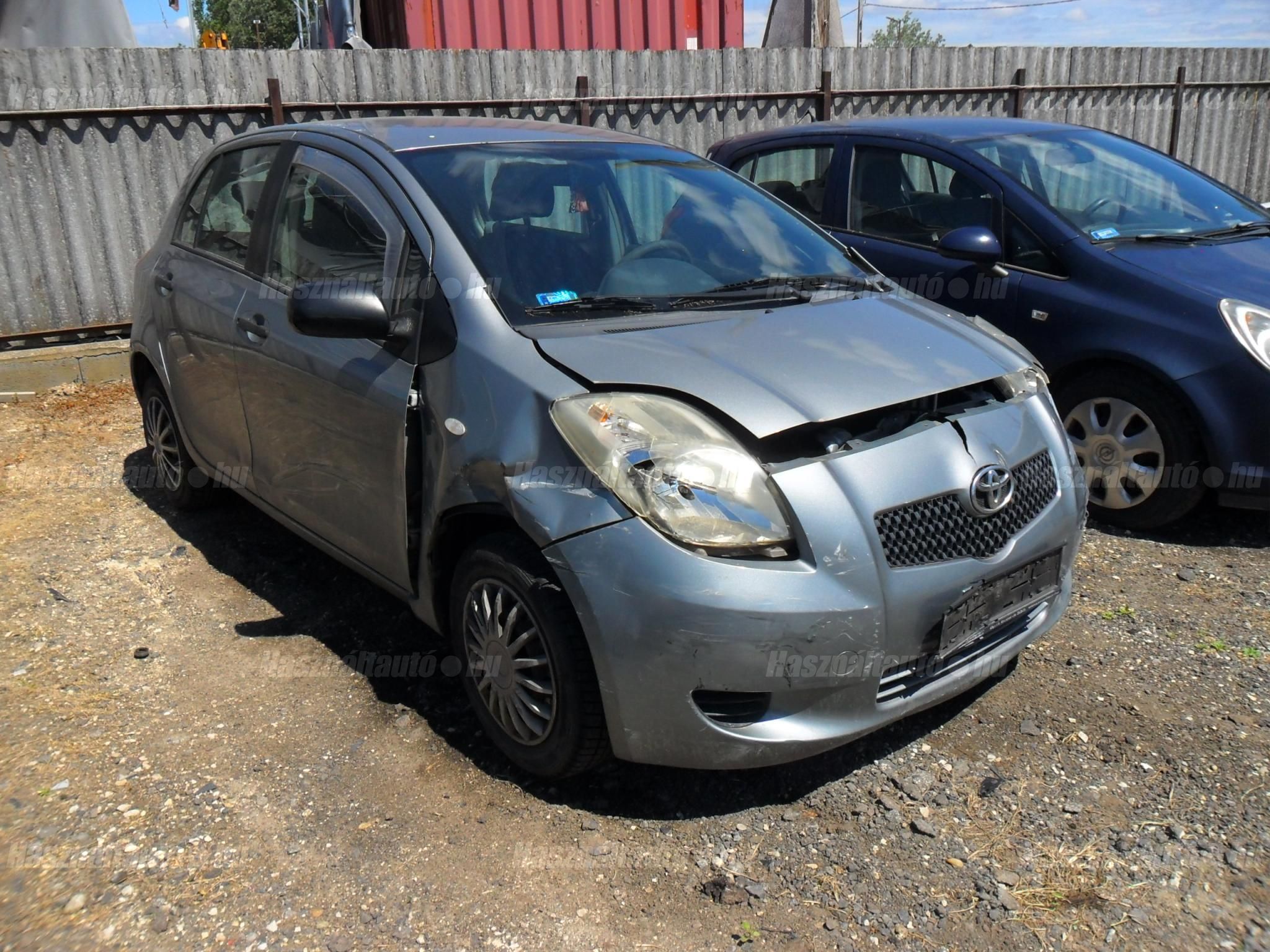 TOYOTA YARIS 2006/9 - 1