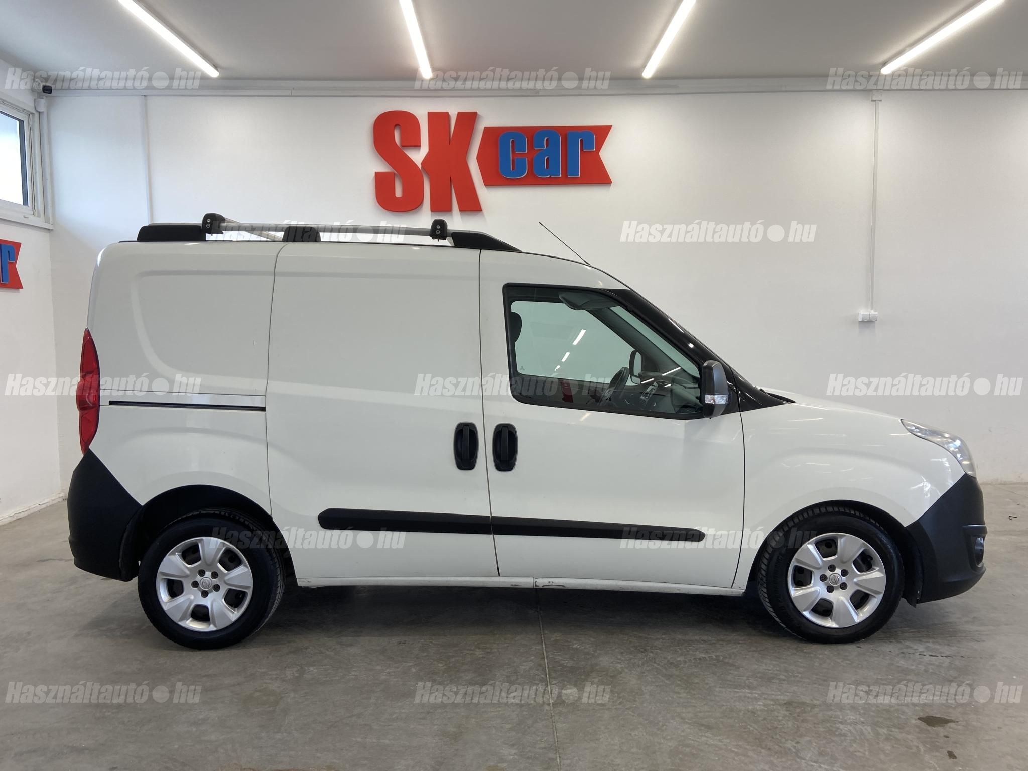 OPEL COMBO 2016/5 - 1