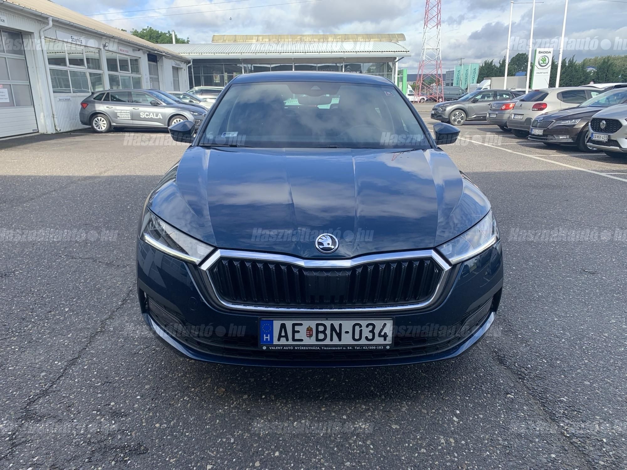 SKODA OCTAVIA 2023/8 - 1