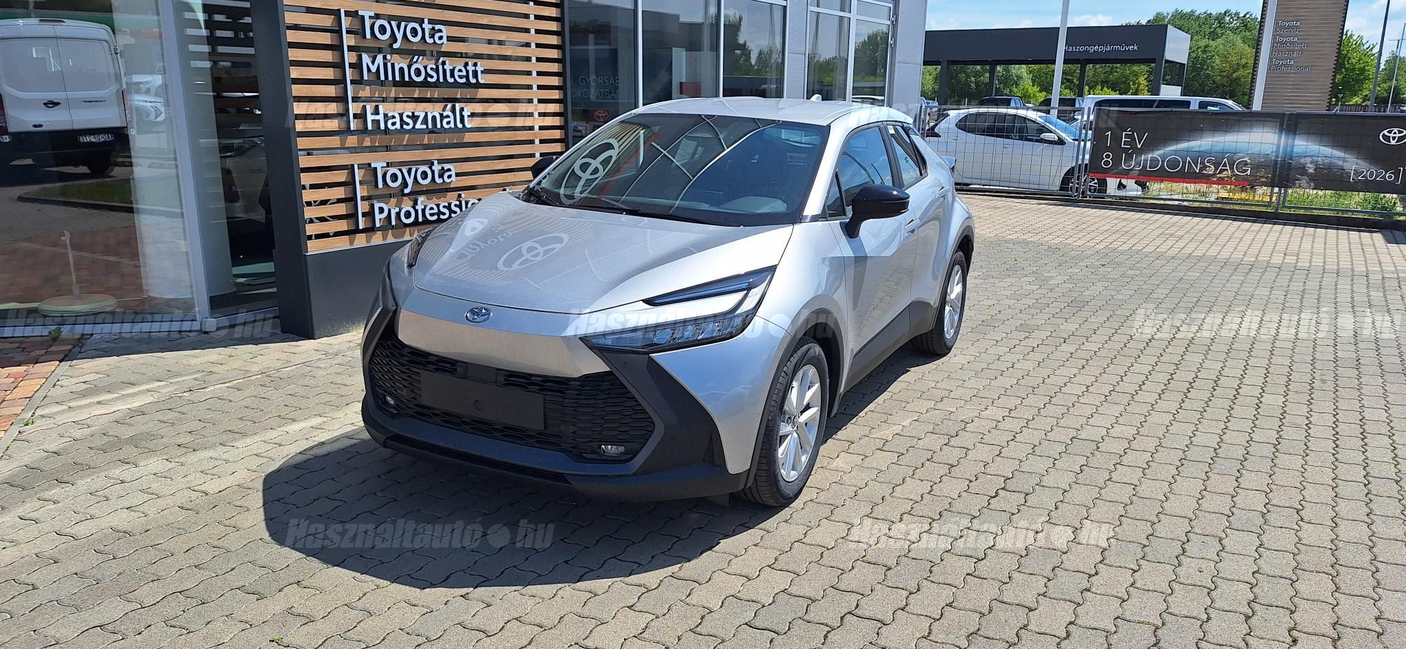 TOYOTA C-HR 2026 - 1