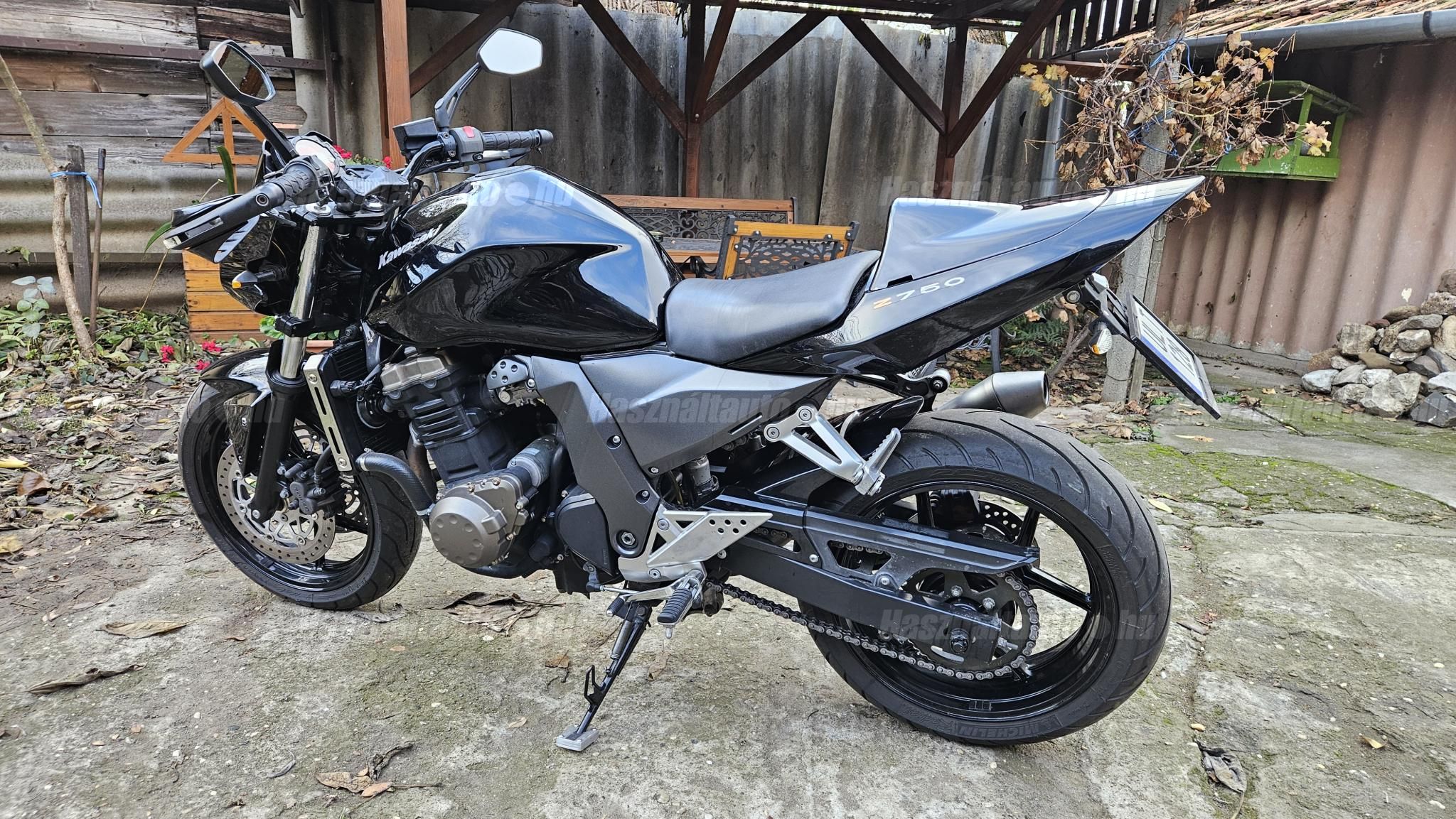 KAWASAKI Z 750 2004/2 - 1