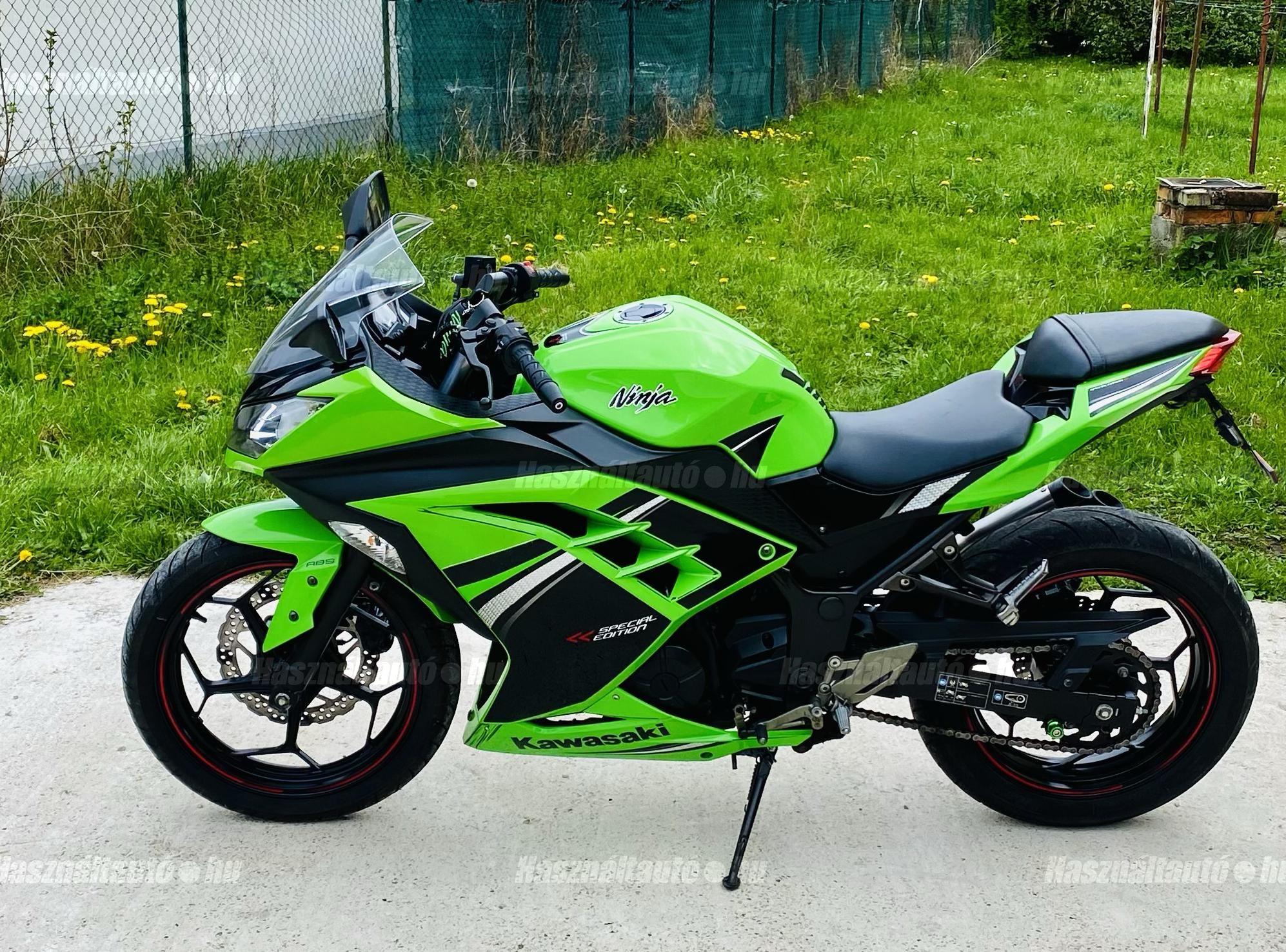 KAWASAKI NINJA 300 2014/3 - 1
