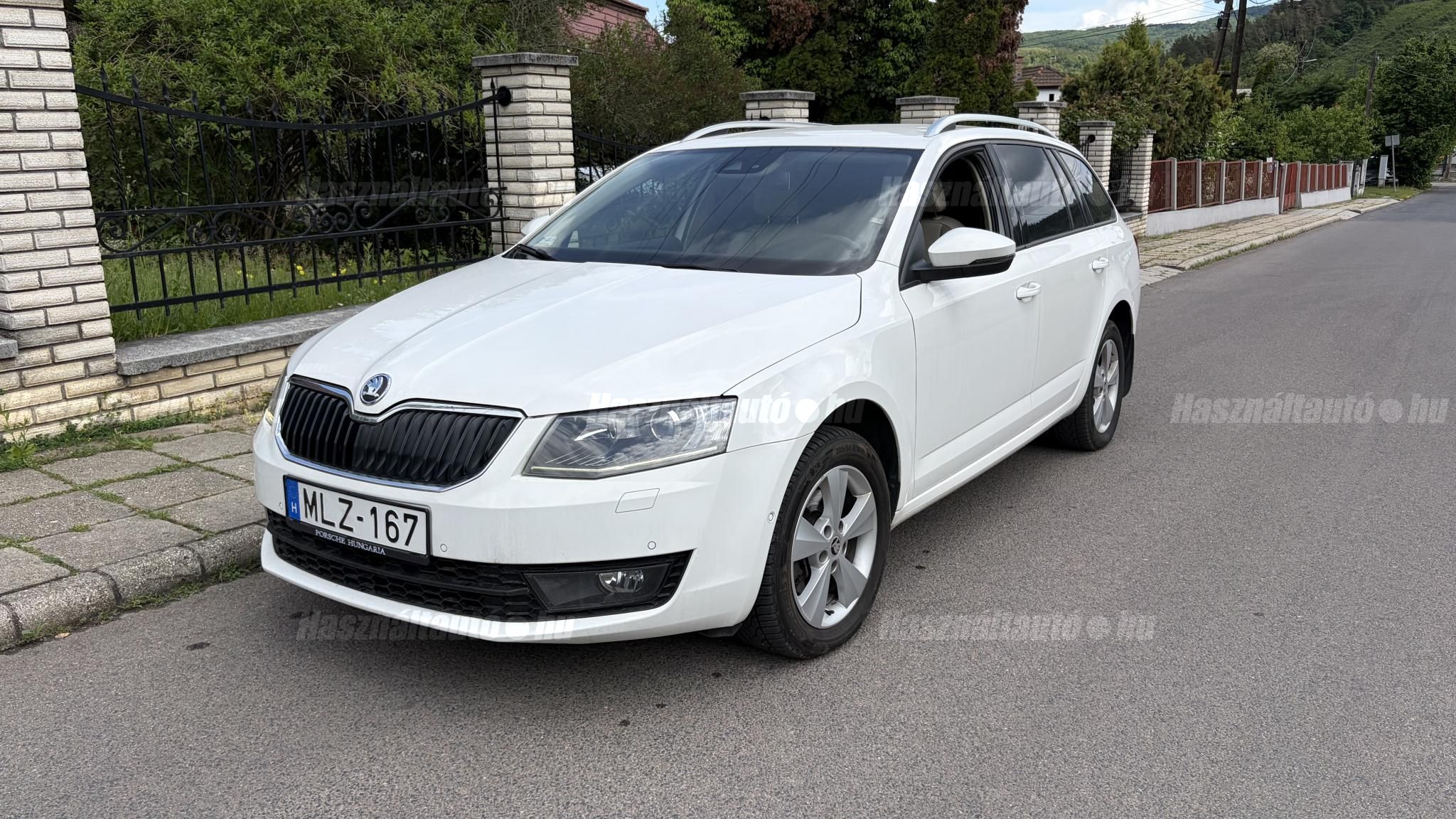 SKODA OCTAVIA 2013/10 - 1