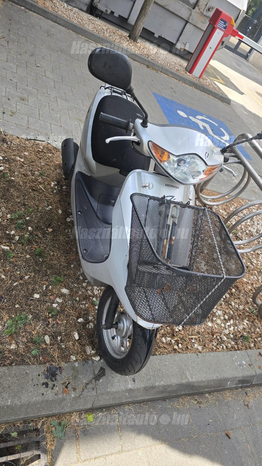 HONDA DIO 2002/5 - 1