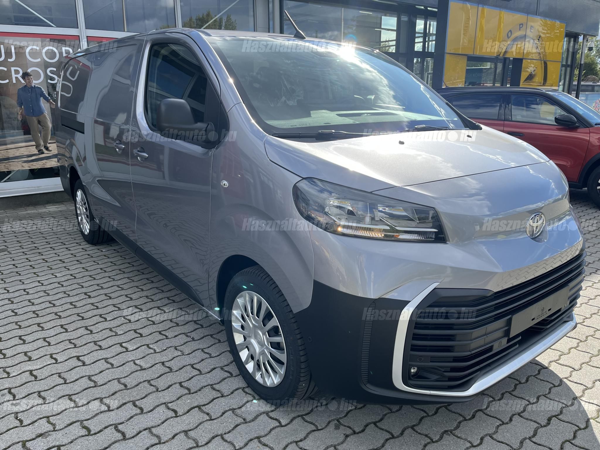 TOYOTA PROACE 2025 - 1