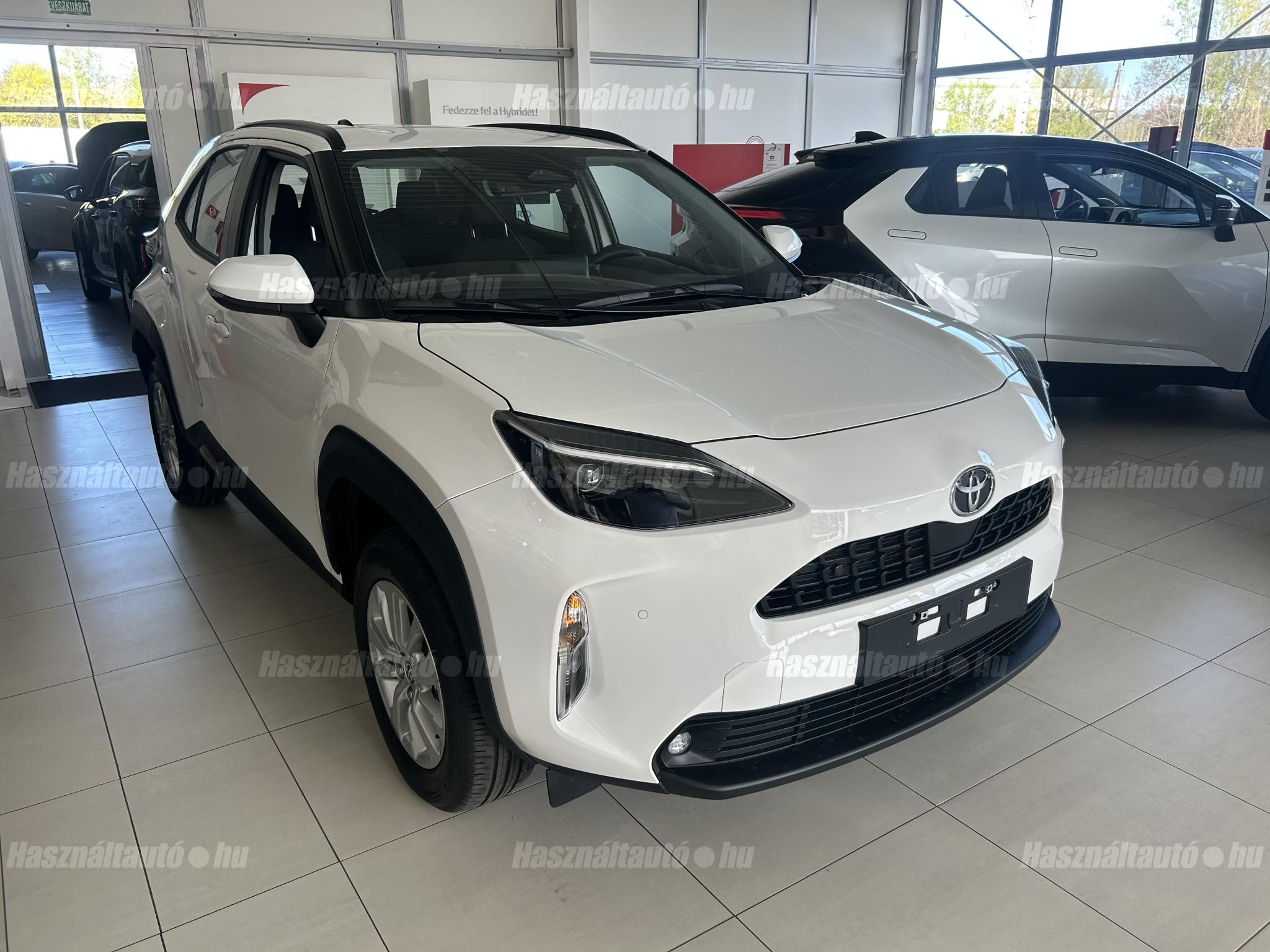 TOYOTA YARIS CROSS 2026 - 1