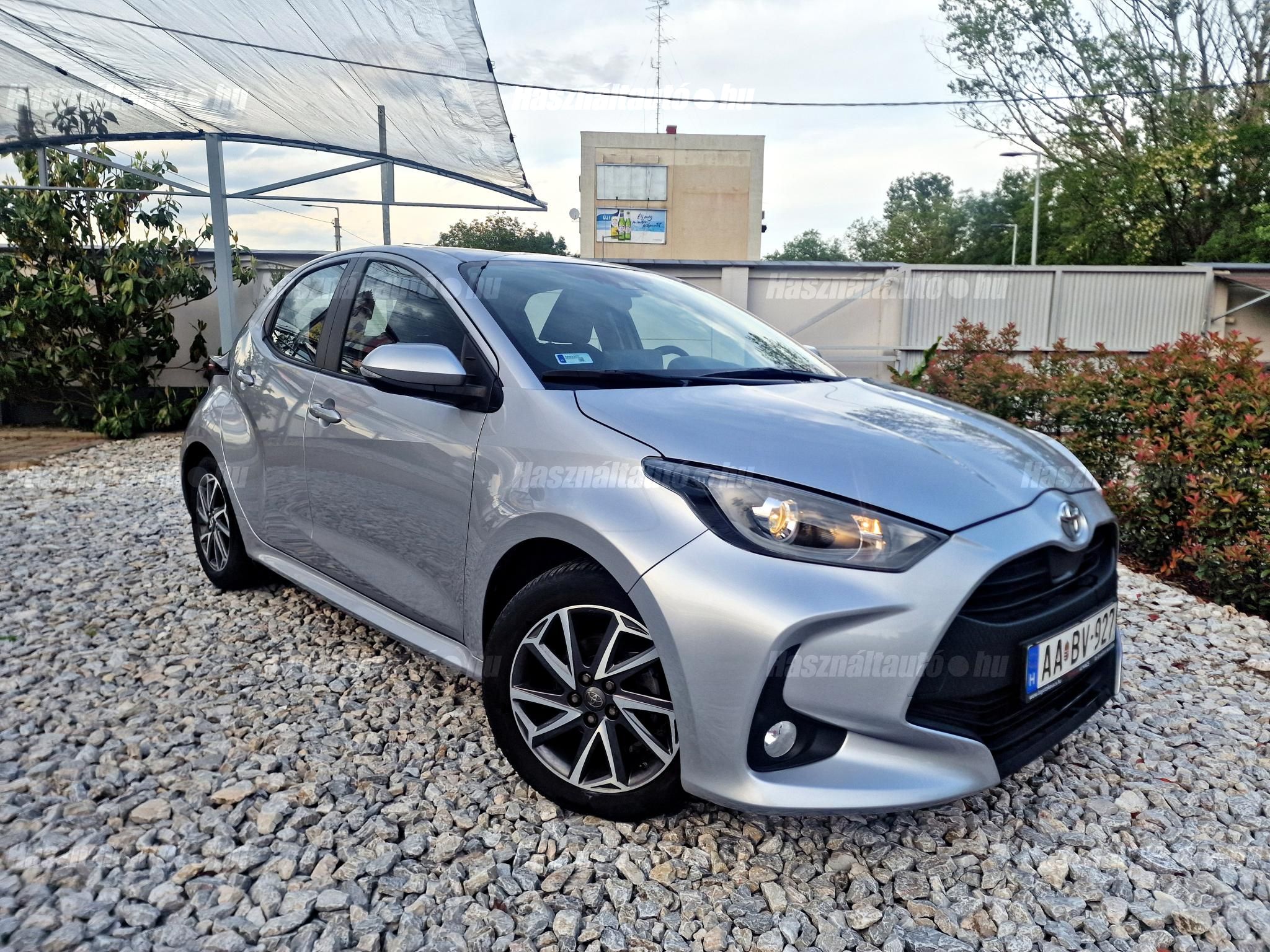 TOYOTA YARIS 2022/7 - 1
