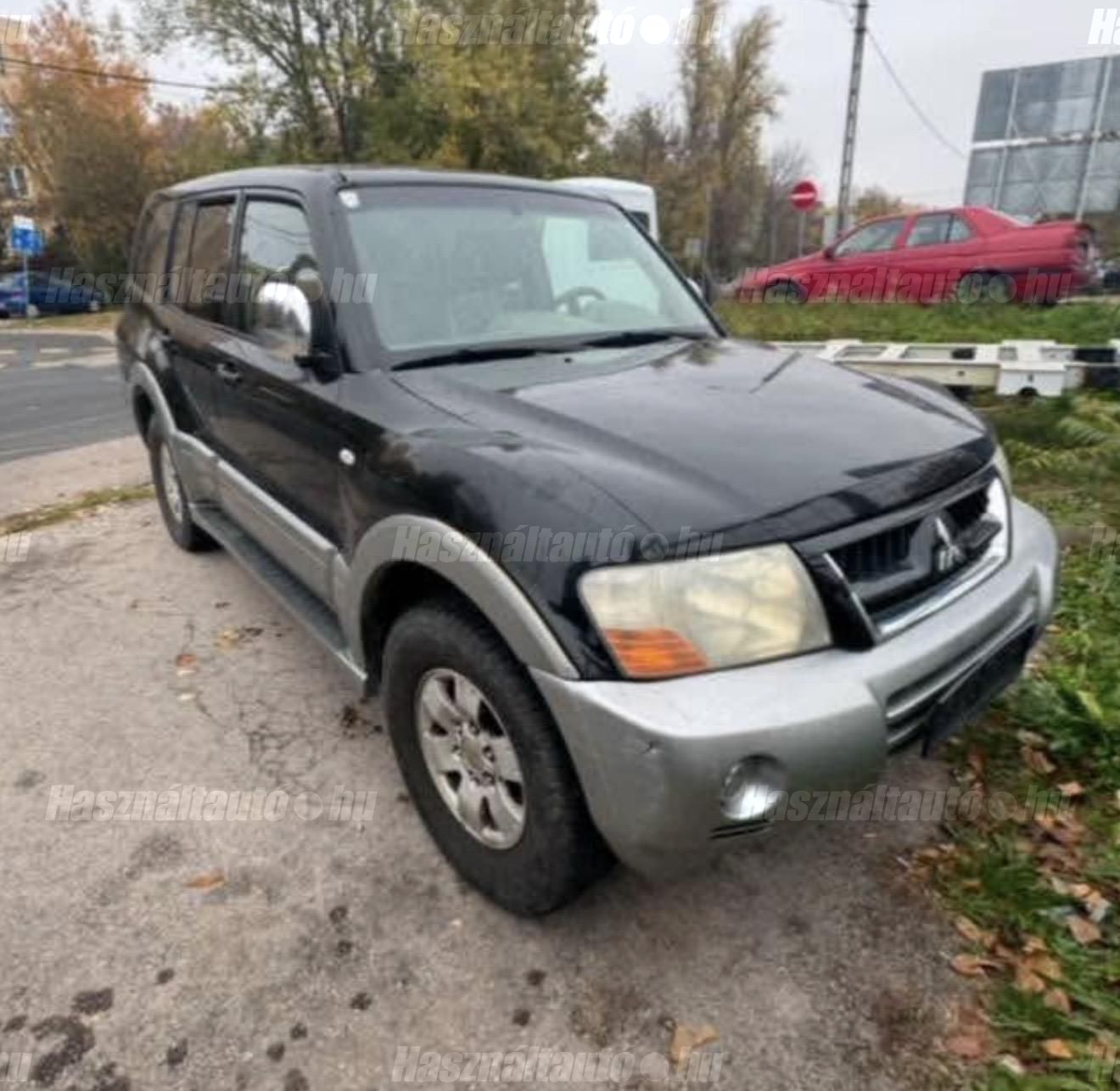 MITSUBISHI PAJERO 2004 - 1