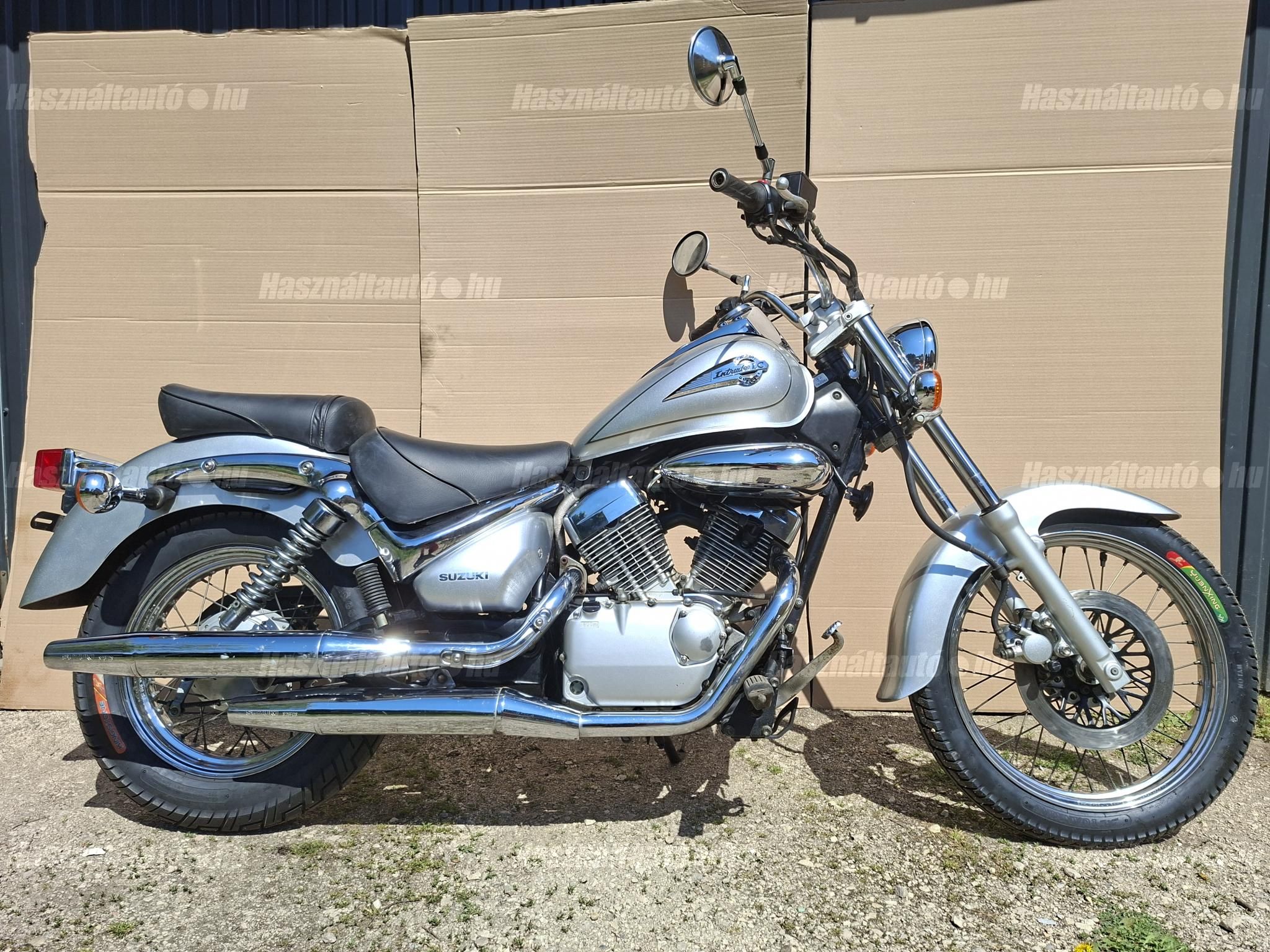 SUZUKI VL 125 LC (INTRUDER) 2000/6 - 1