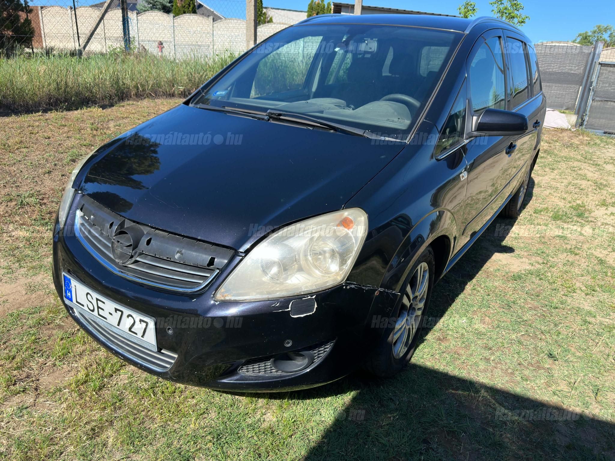 OPEL ZAFIRA B 2009/3 - 1