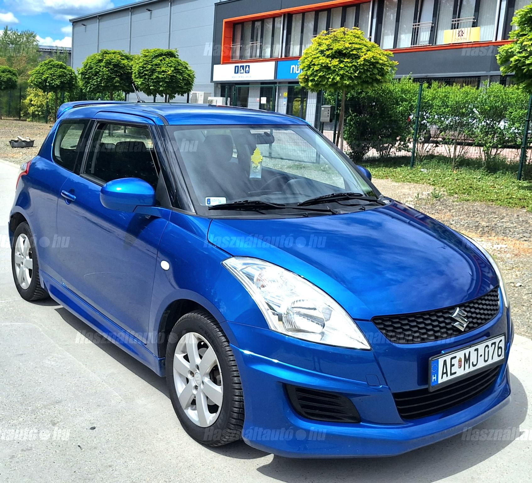 SUZUKI SWIFT 2012/12 - 1