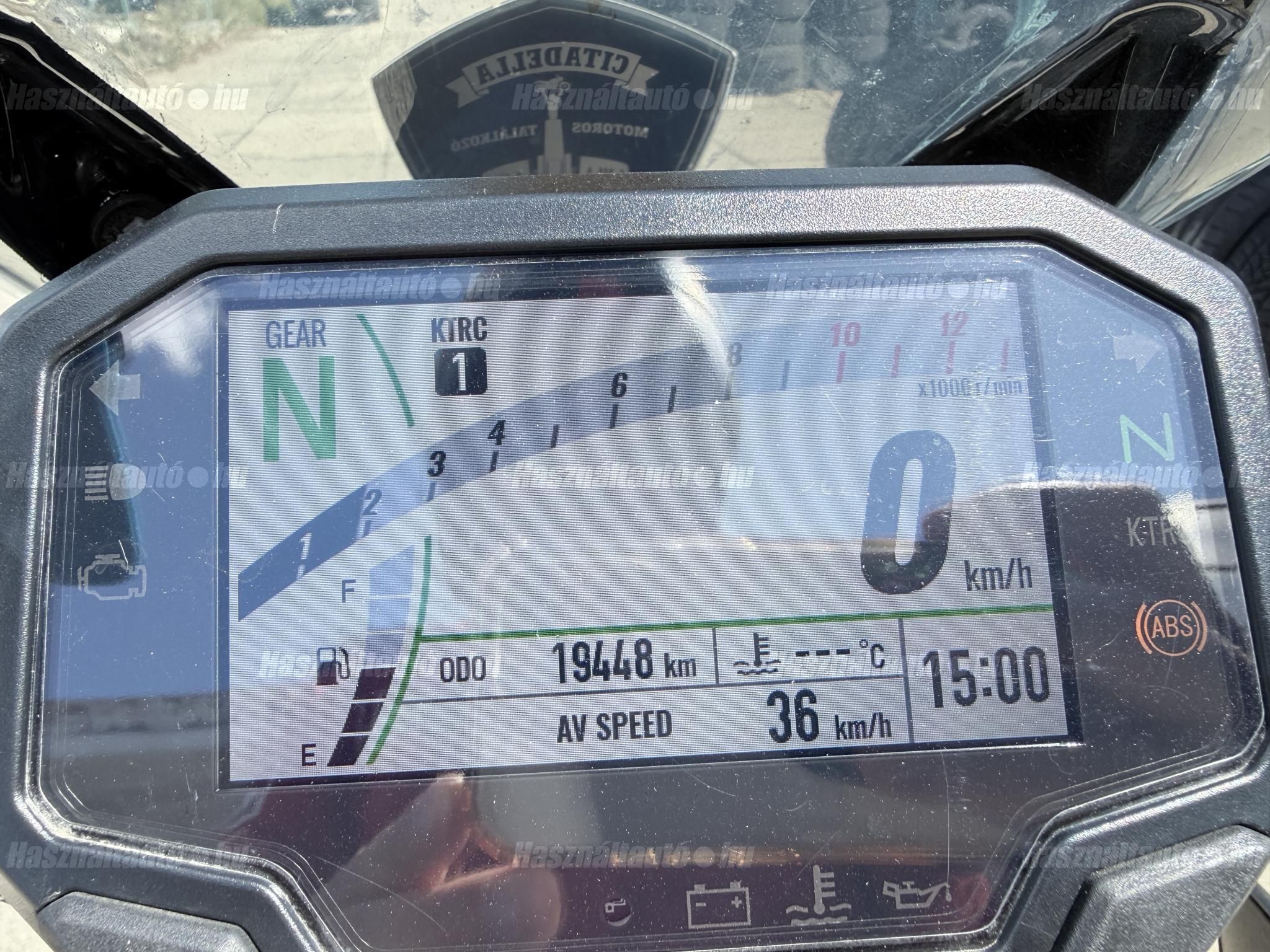KAWASAKI Z 650 2023/6 - 1