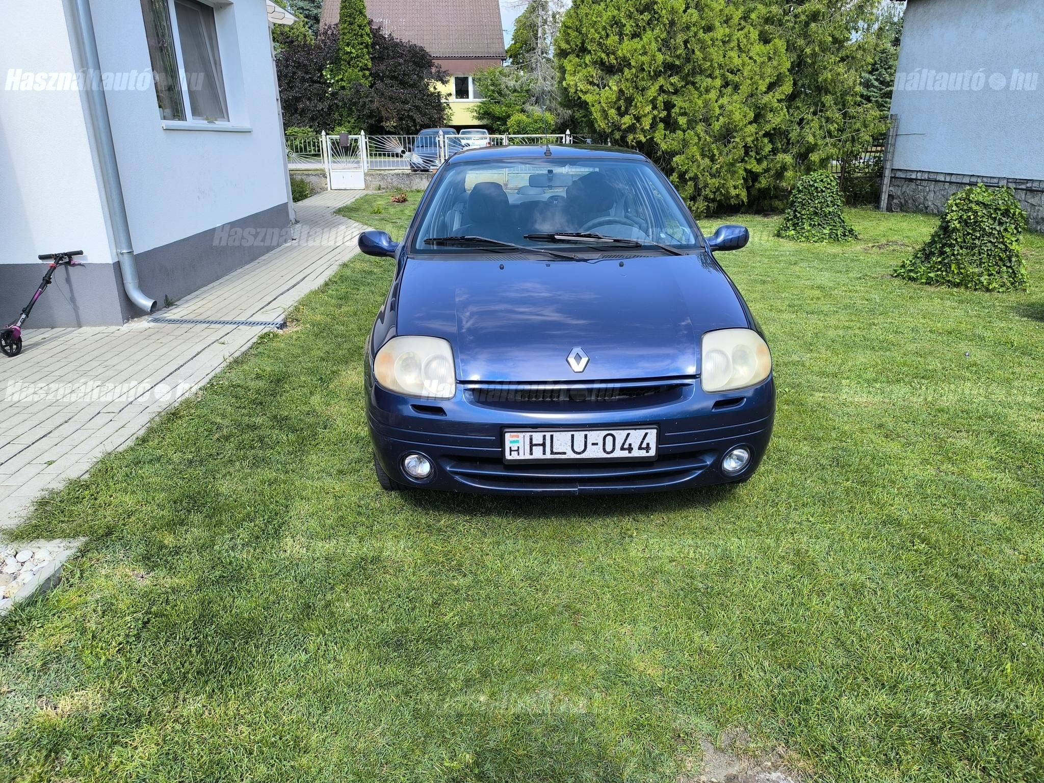 RENAULT THALIA 2001/2 - 1