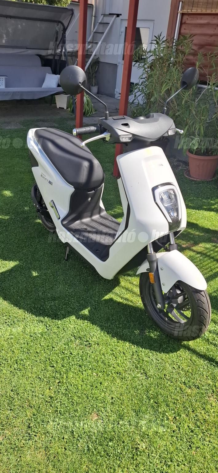 HONDA EM1 E: 2025/1 - 1