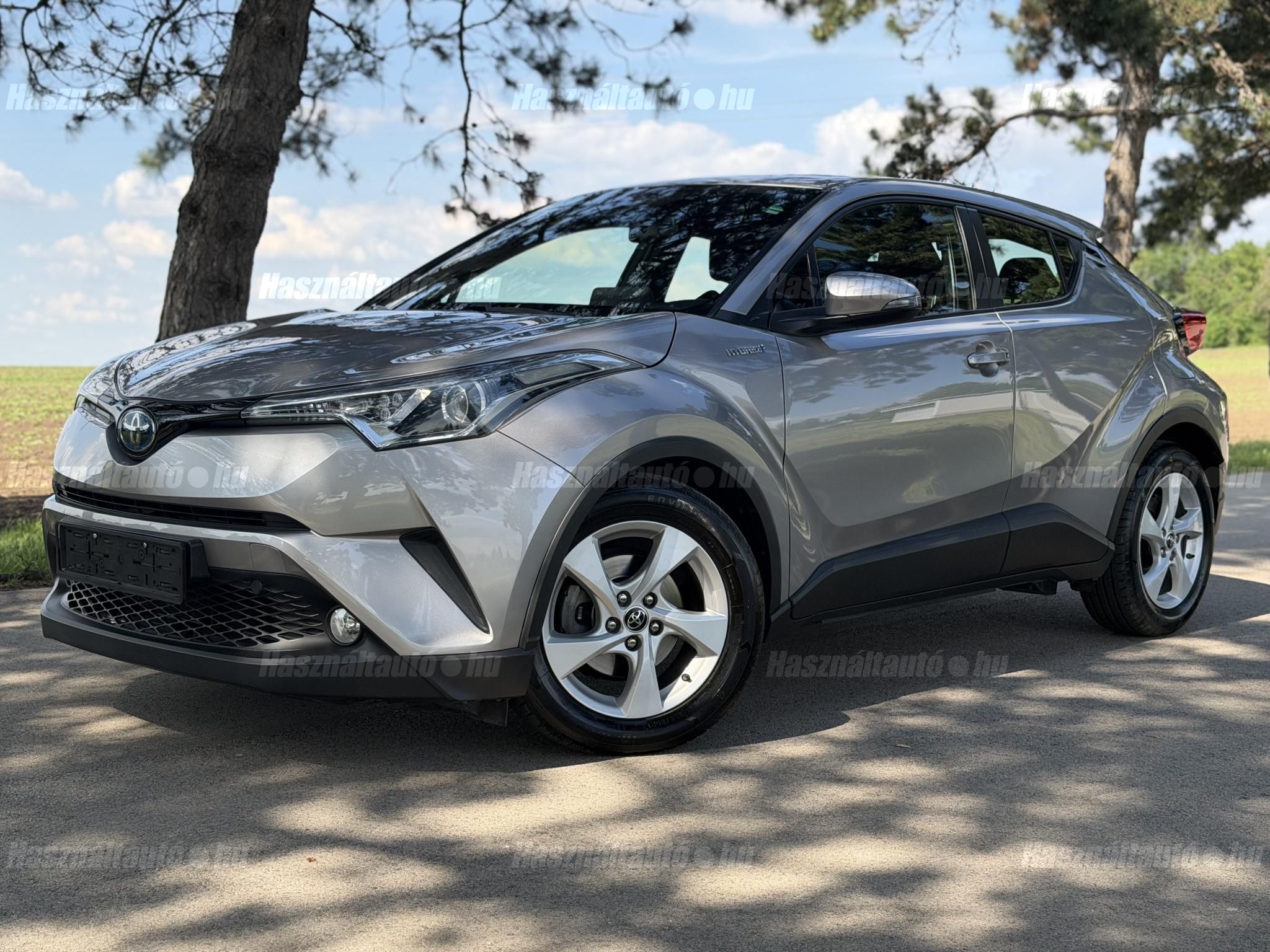 TOYOTA C-HR 2018/11 - 1