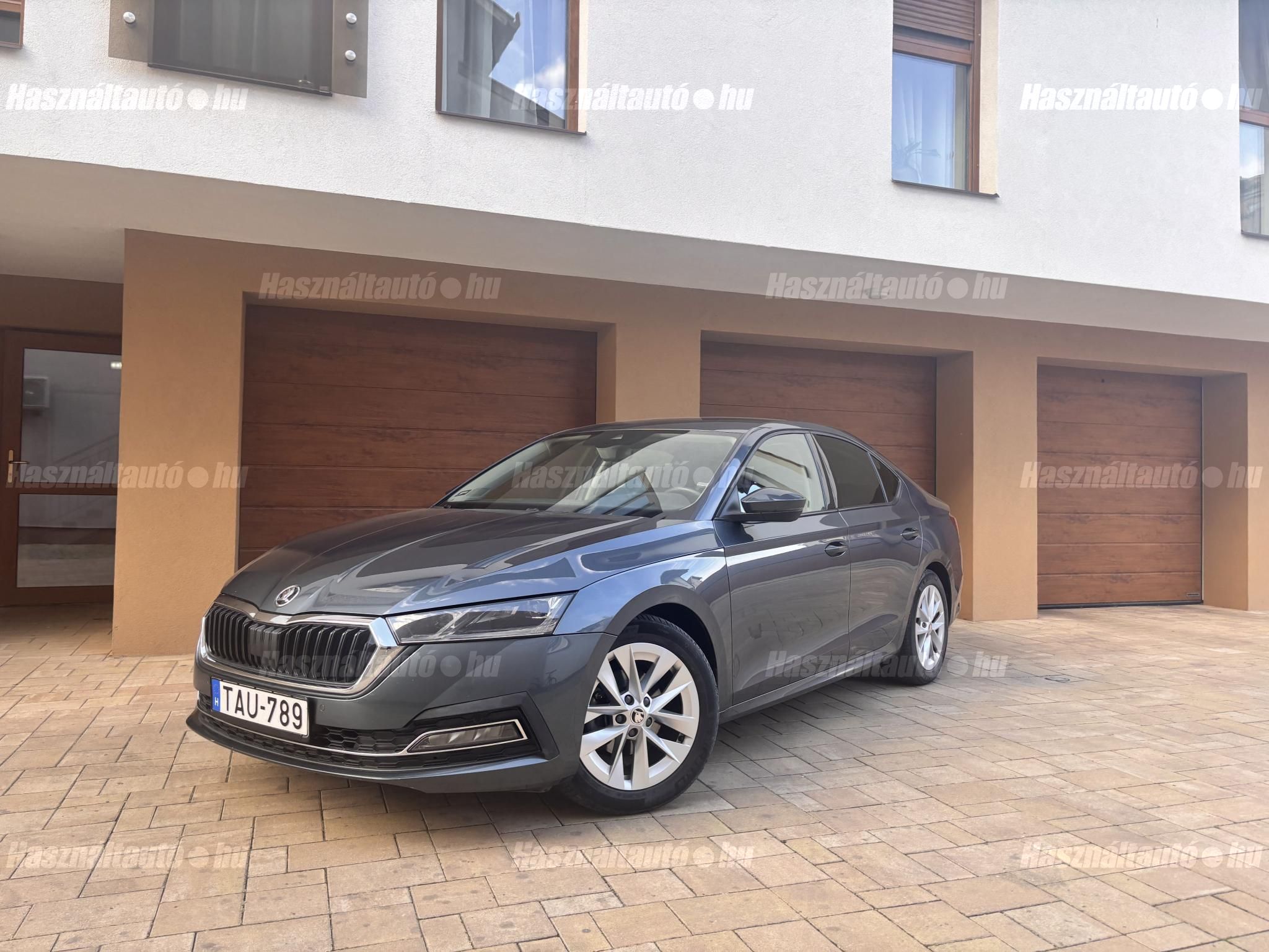 SKODA OCTAVIA 2021/12 - 1