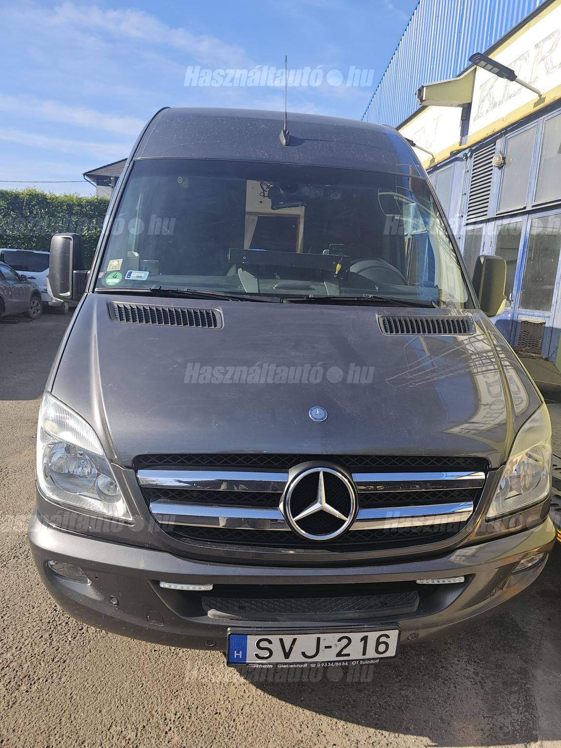 MERCEDES-BENZ 2010 - 1