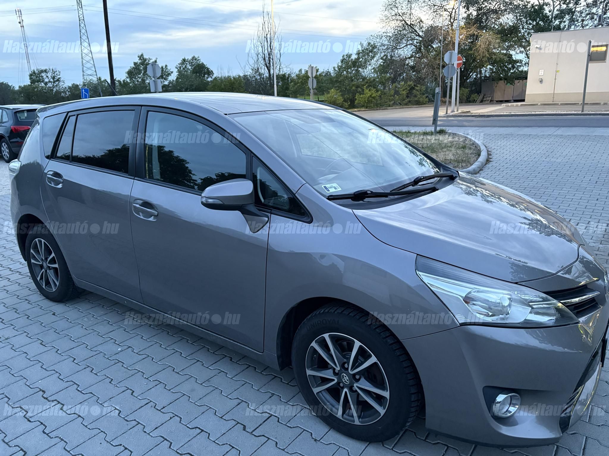 TOYOTA VERSO 2015/7 - 1