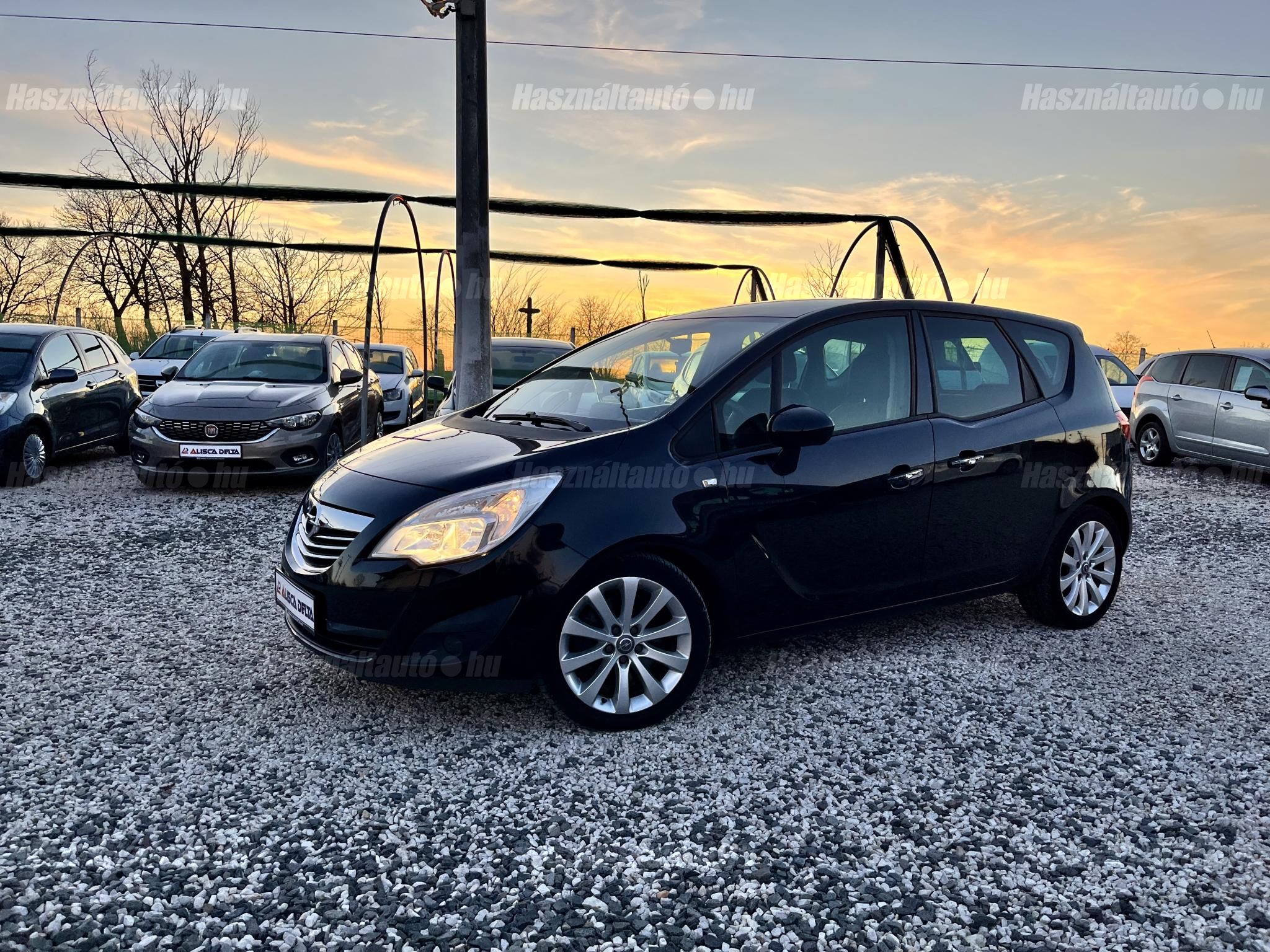 OPEL MERIVA B 2013/6 - 1