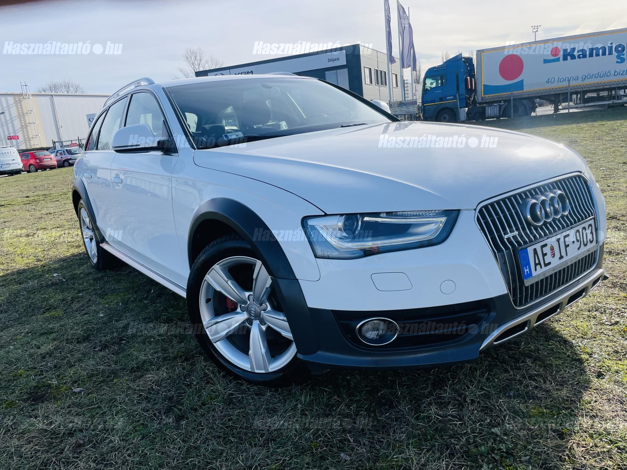 AUDI A4 2014 - 1