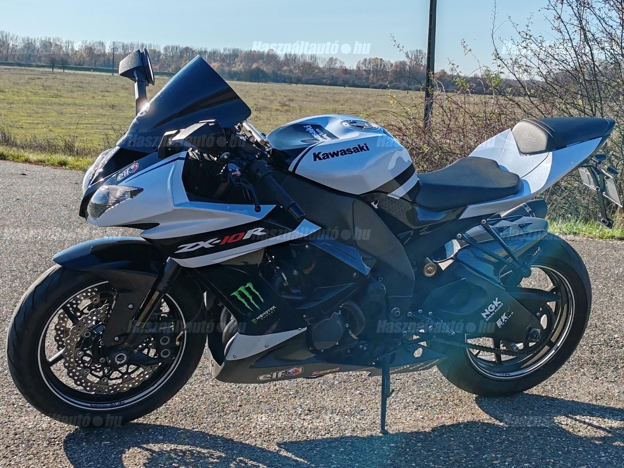 KAWASAKI ZX-10 R (NINJA) 2009/8 - 1