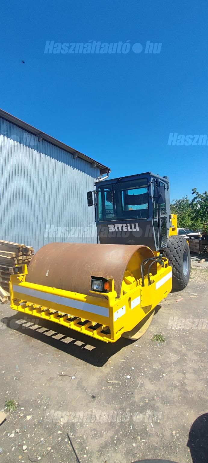 BOMAG 2002/2 - 1
