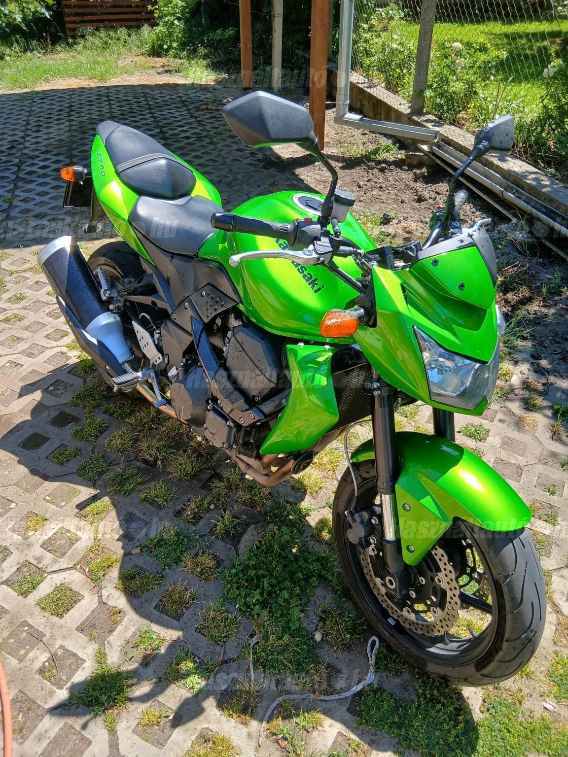 KAWASAKI Z 750 2010/9 - 1