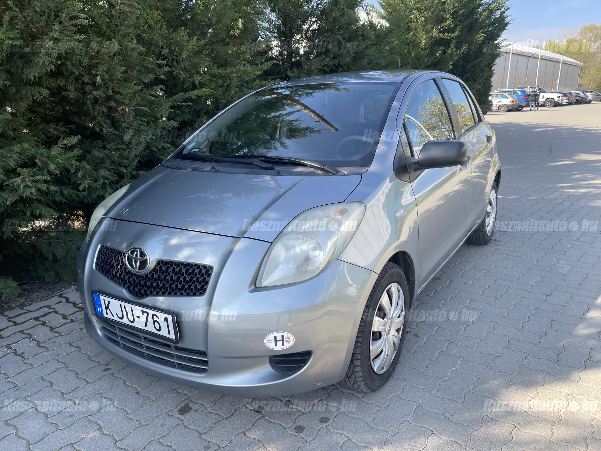 TOYOTA YARIS 2006/9 - 1