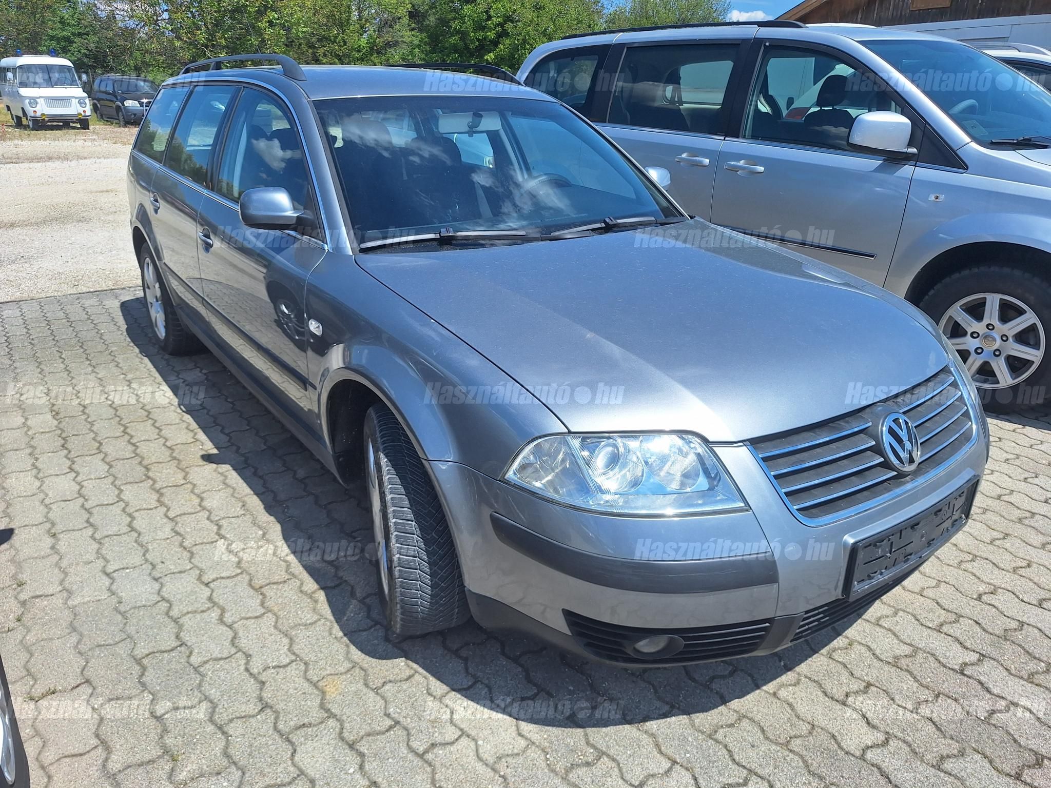 VOLKSWAGEN PASSAT 2003/11 - 1