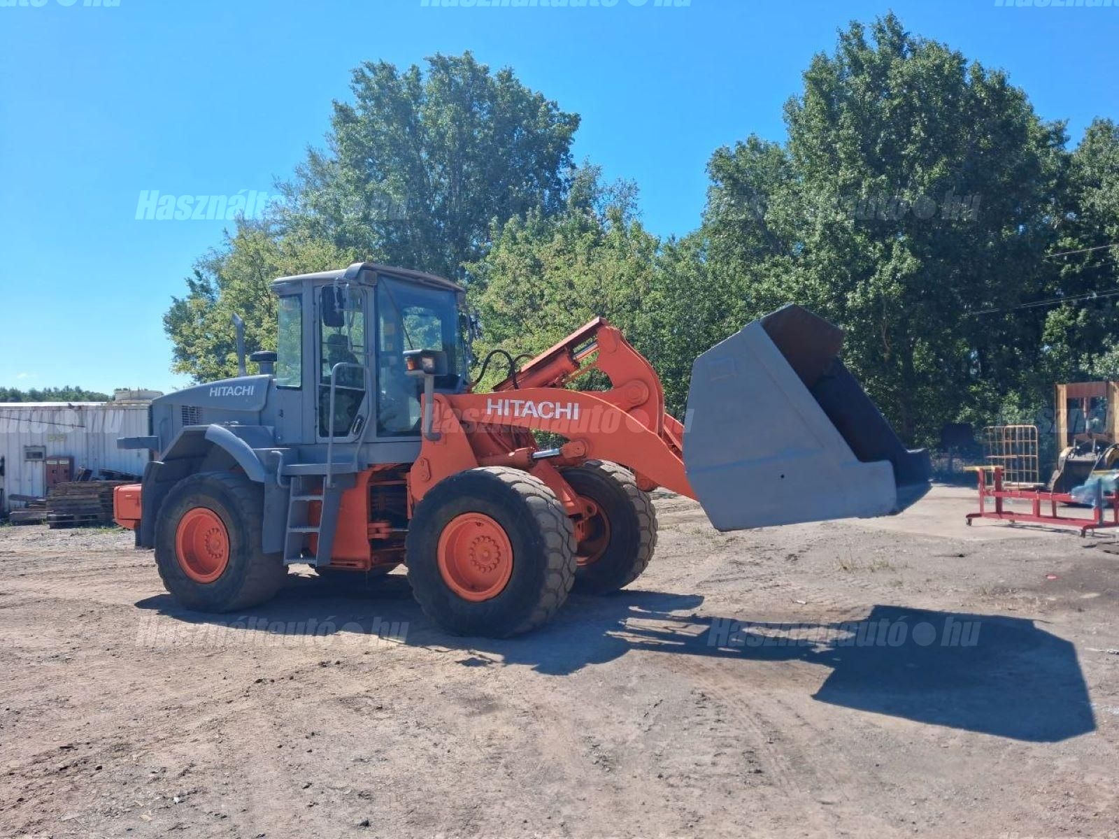 HITACHI 2008 - 1
