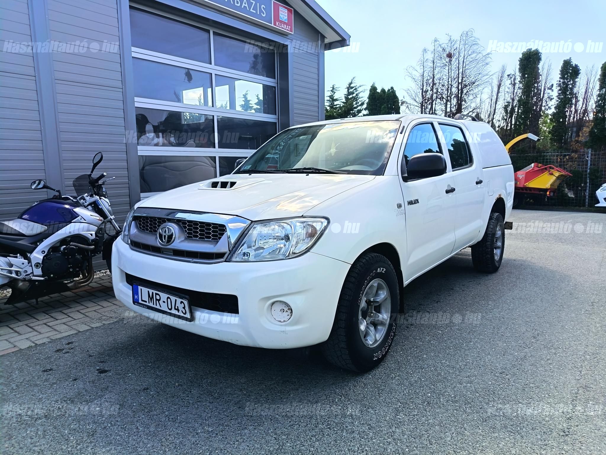 TOYOTA HILUX 2009 - 1