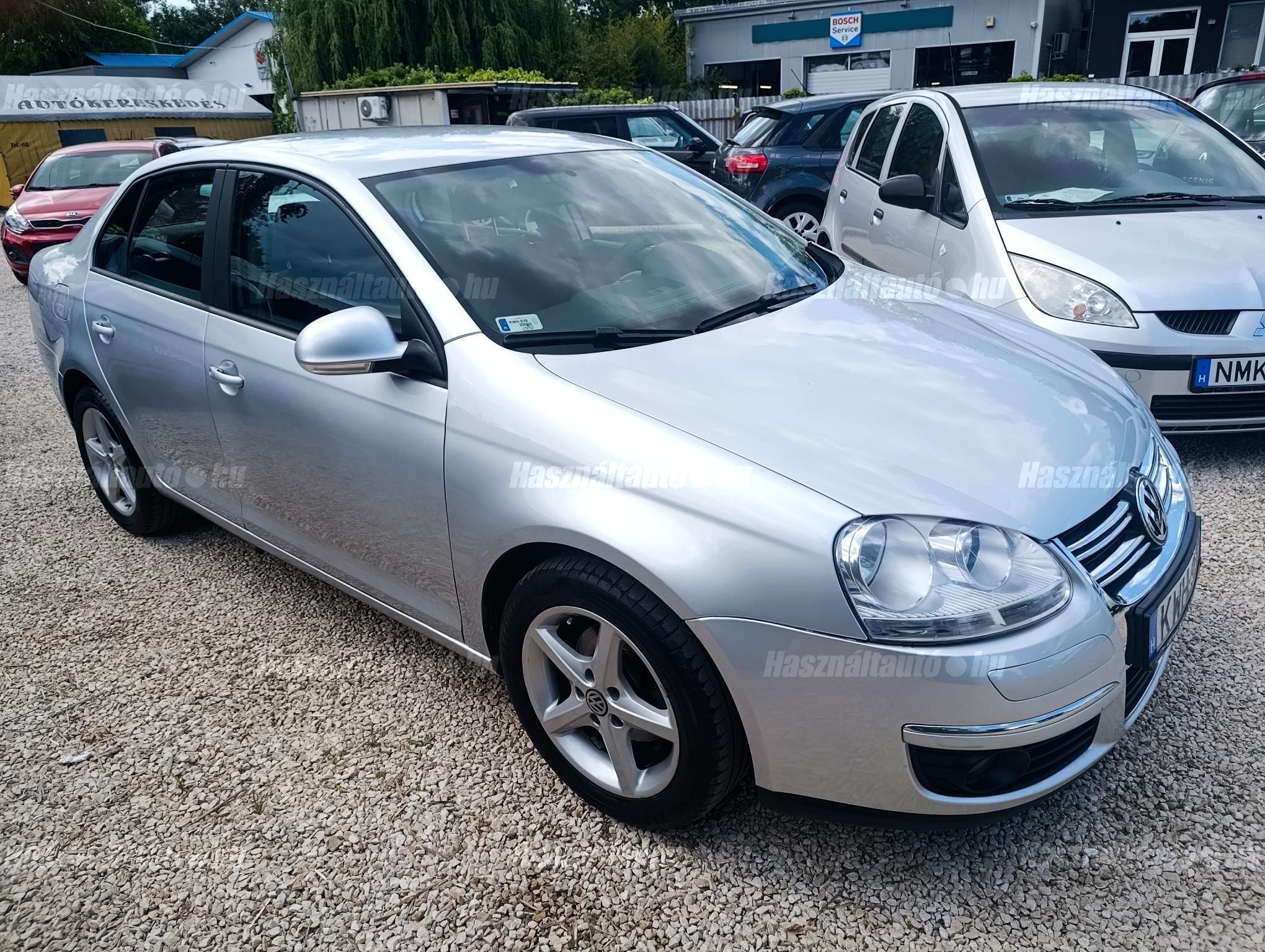 VOLKSWAGEN JETTA 2007/9 - 1