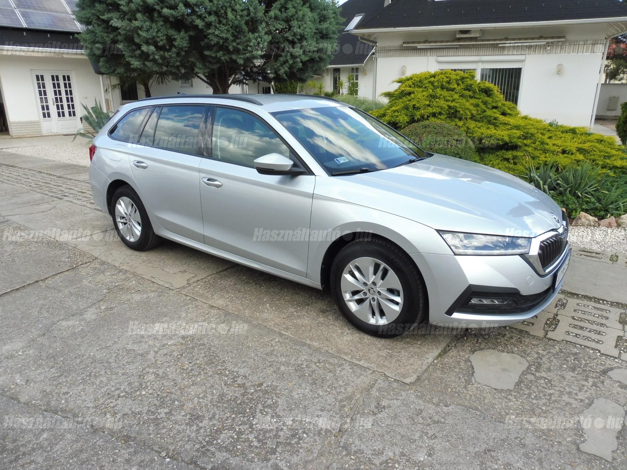 SKODA OCTAVIA 2021/11 - 1