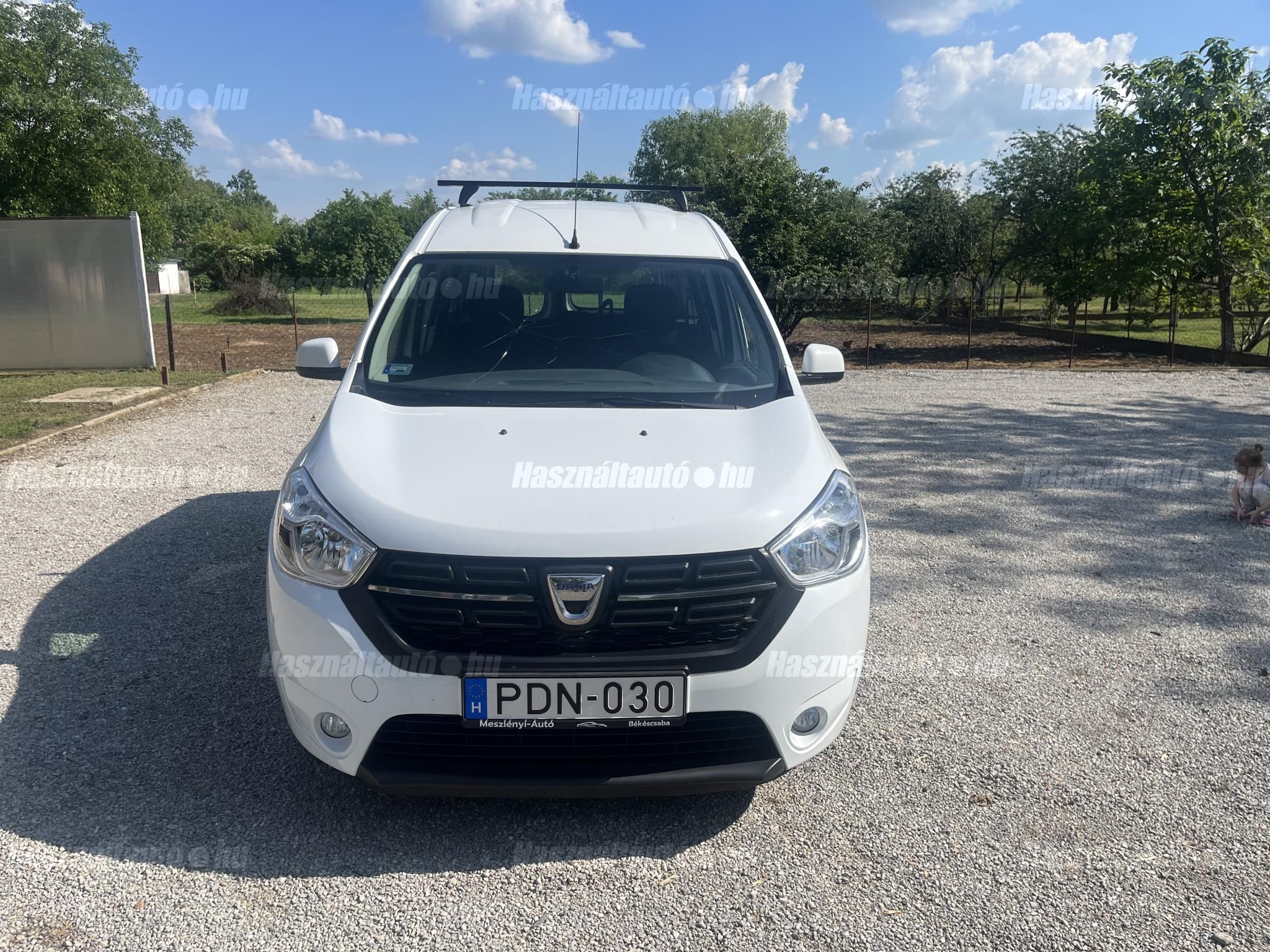 DACIA DOKKER 2017/4 - 1