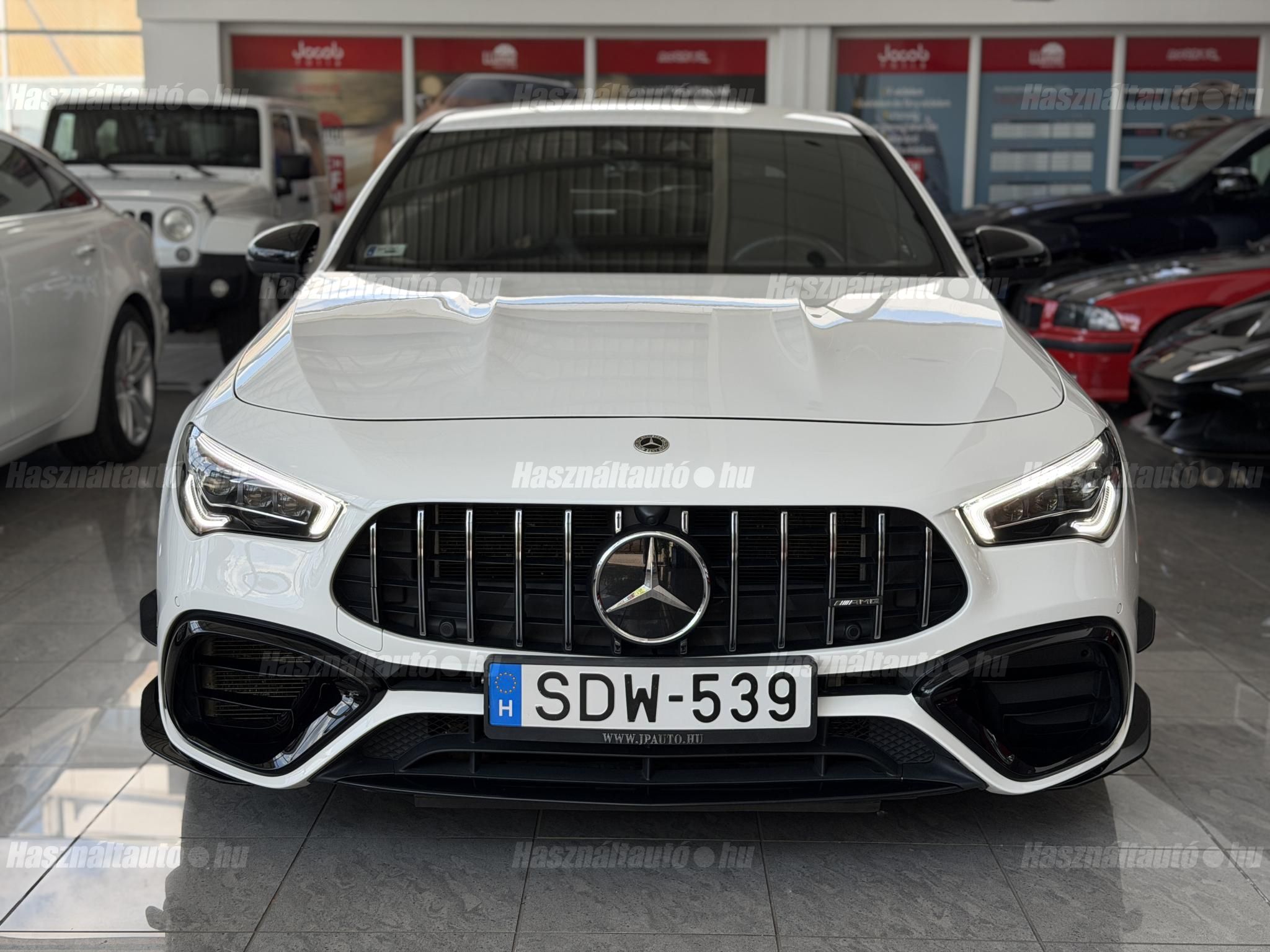 MERCEDES-AMG CLA 2020/8 - 1