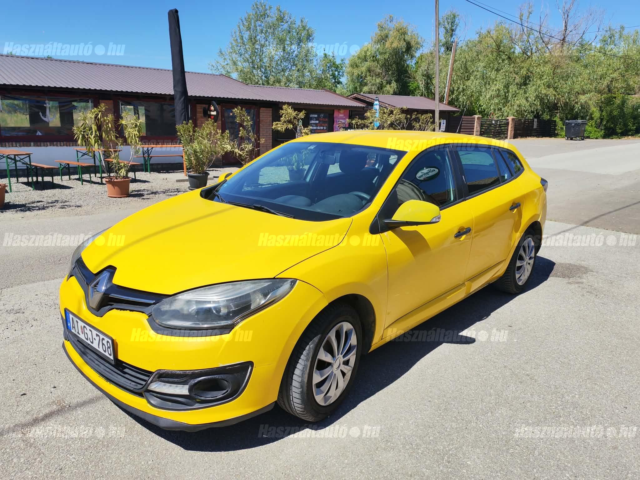 RENAULT MEGANE 2015/5 - 1