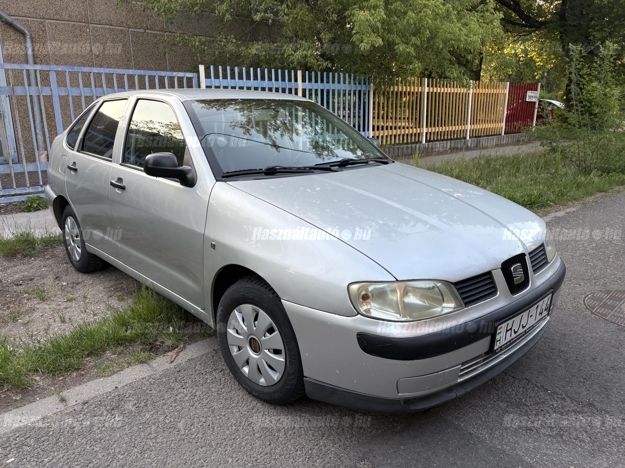 SEAT CORDOBA 2000/9 - 1