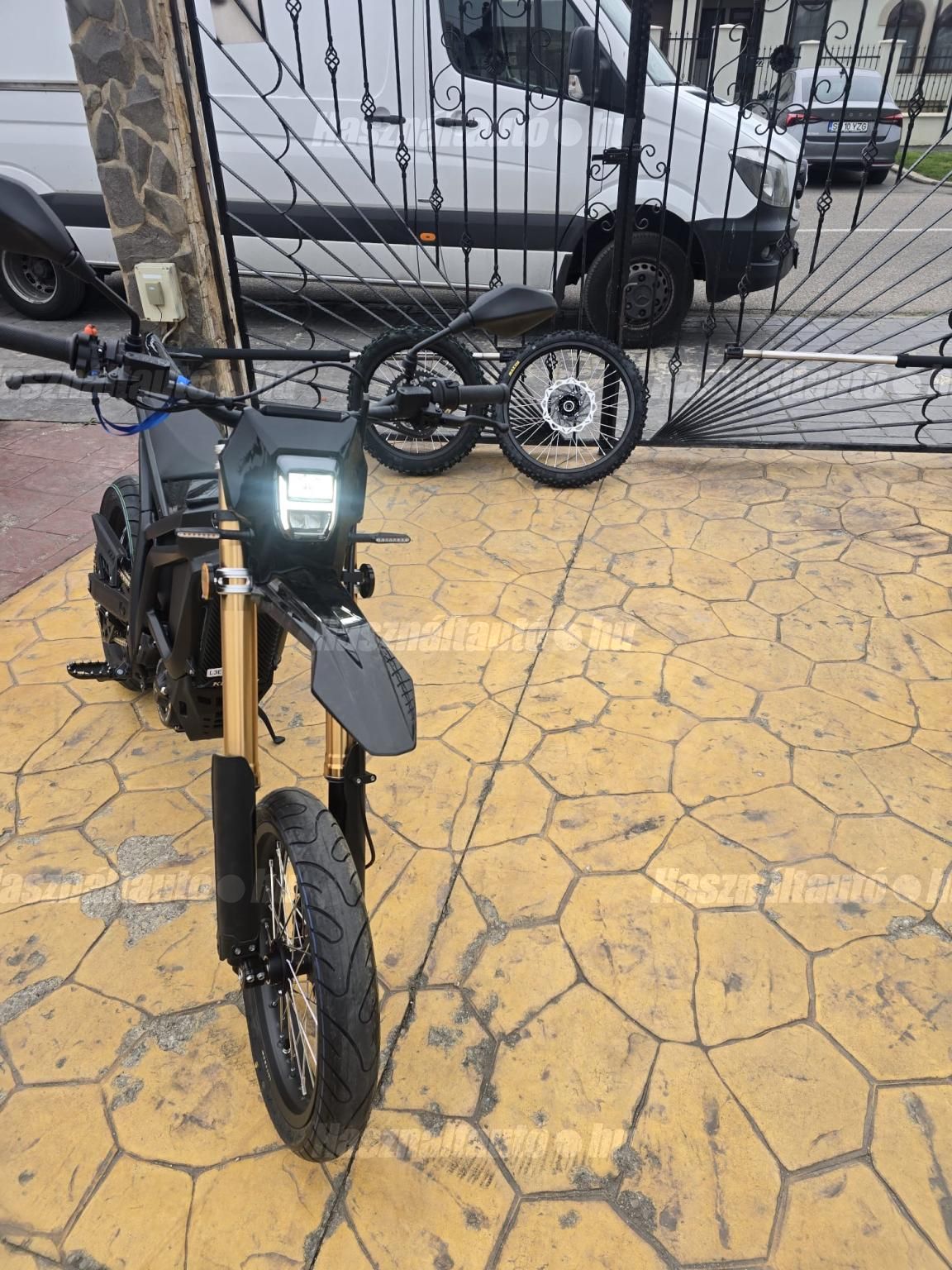 TALARIA KOMODO 2025/10 - 1