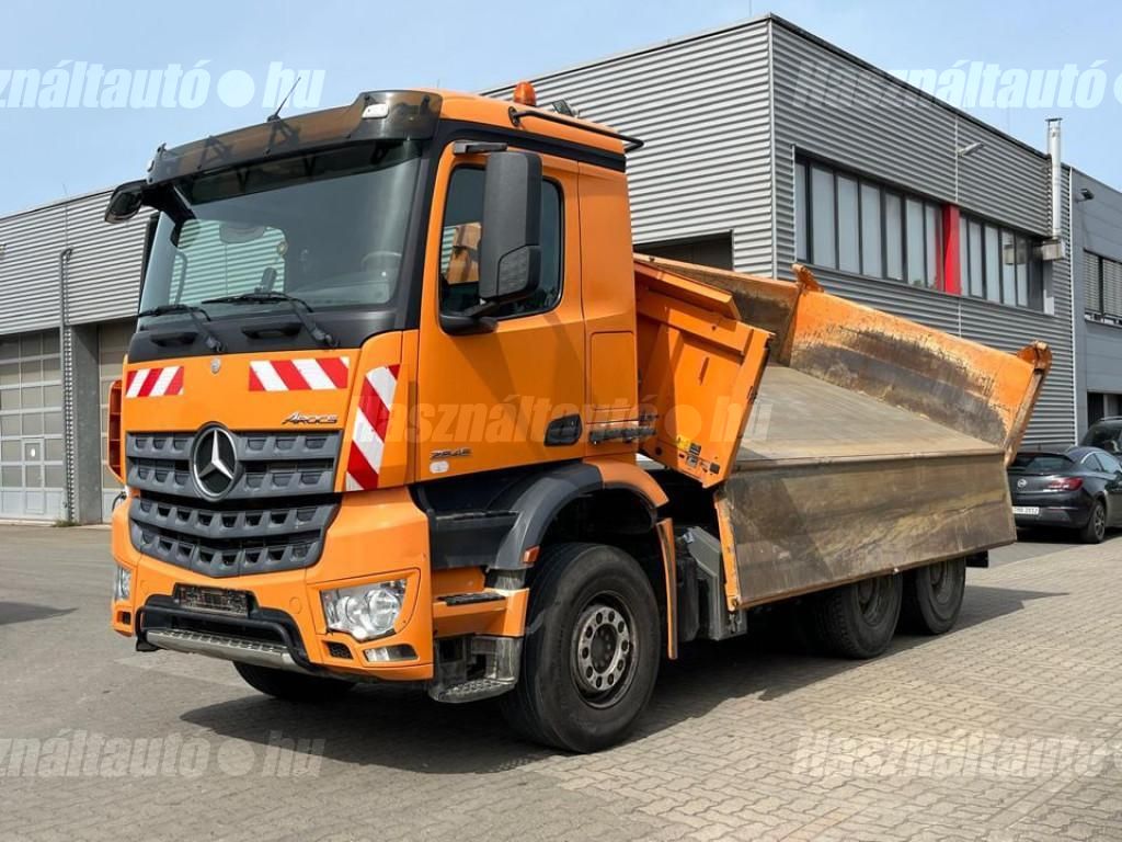 MERCEDES-BENZ 2014/7 - 1